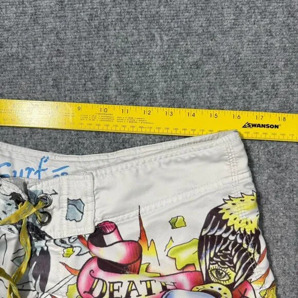 Vtg Ed Hardy Shorts Mens 34 White Swim Board Trunks Skull Dragon Tattoo Y2K - Picture 4 of 11